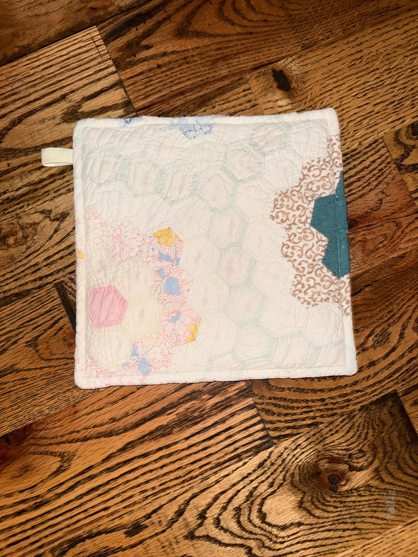 Quilted Kitchen Hot Pad