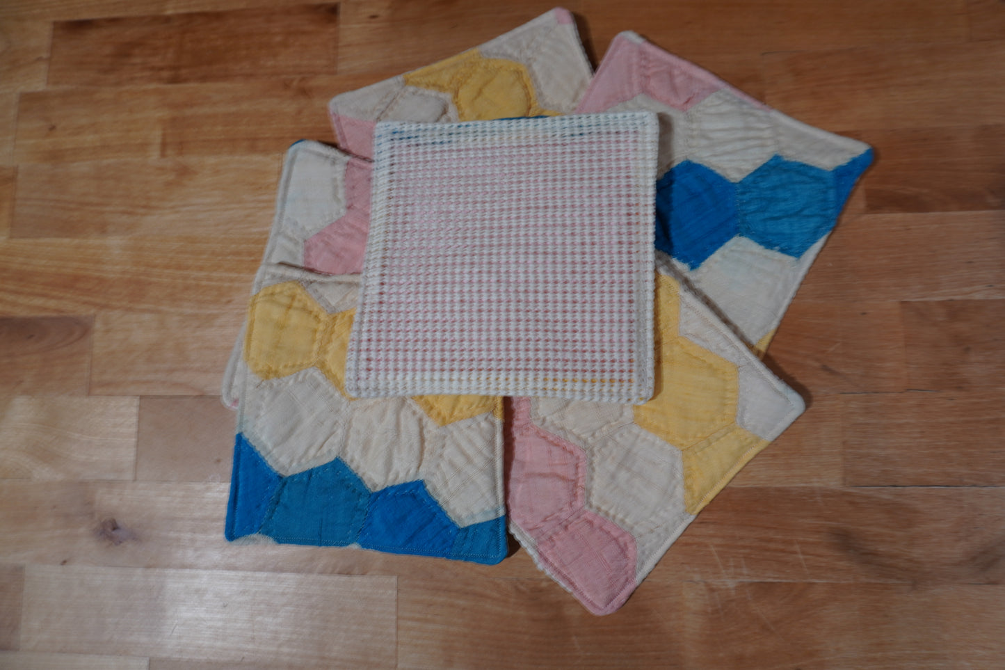 Jar Gripper - Vintage Quilt