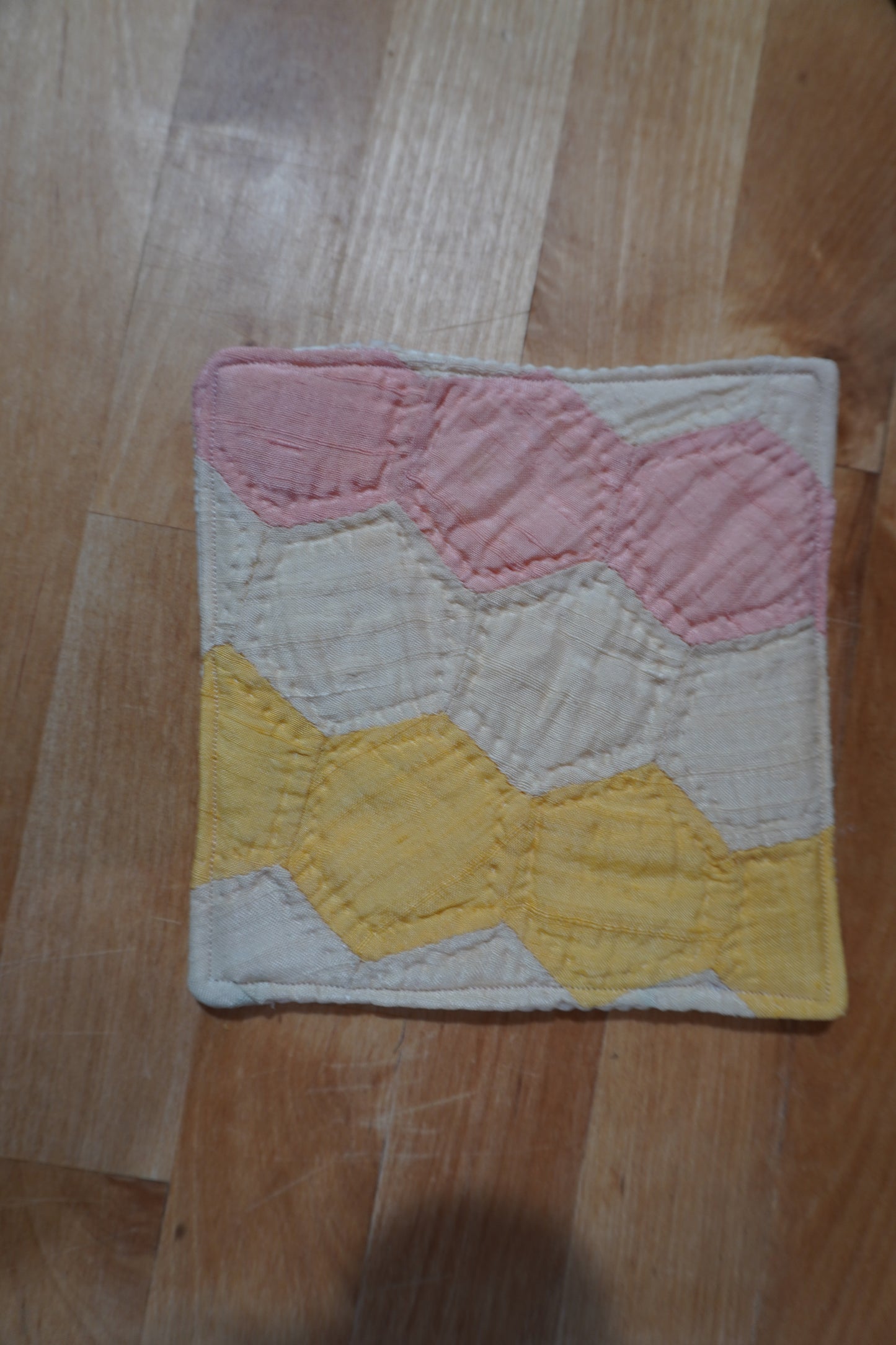 Jar Gripper - Vintage Quilt