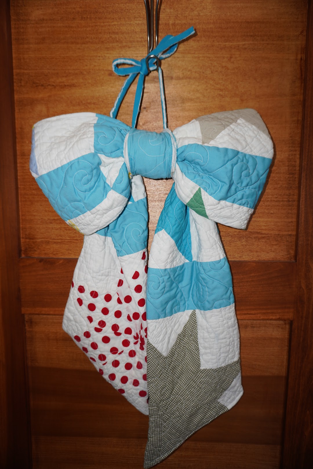 Blue Stars Quilted Hanging Bow